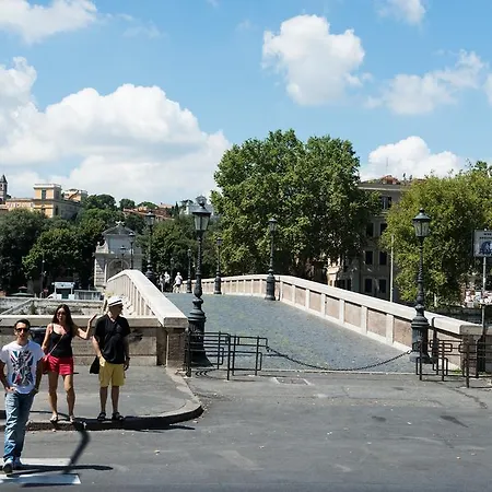 Bed & Breakfast De\u2019 Fiori Roma