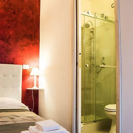 De' Fiori فندق مبيت وإفطار 2*